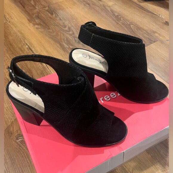 NATURAL BREEZE Black Peep Toe Slingback Bootie (Size 7) NWT - Picture 1 of 8